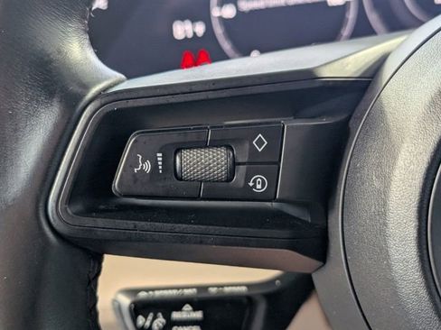 Used 2021 Porsche Taycan Base image 18