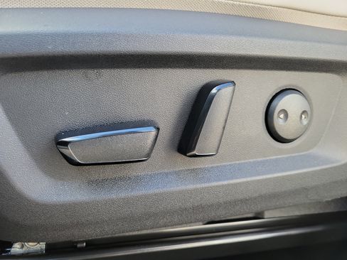 Certified 2026 Nissan Rogue Dark Armor AWD/4WD image 16