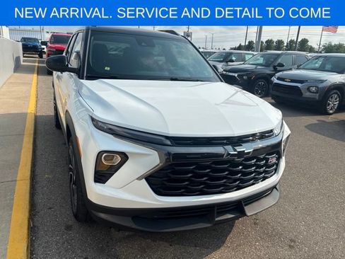 Certified 2024 Chevrolet TrailBlazer RS w/ Convenience Package FWD image 6