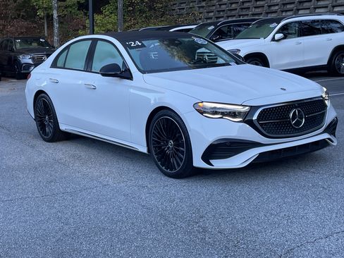 Certified 2024 Mercedes-Benz E 450 E 450 4MATICﾮ Sedan image 4