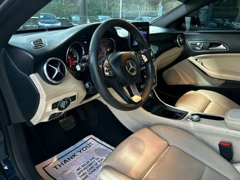 Used 2018 Mercedes-Benz CLA 250 image 11