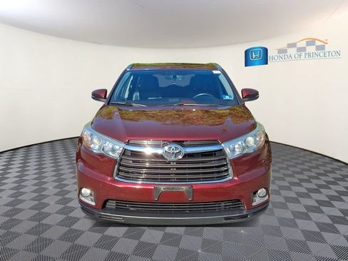 Used 2014 Toyota Highlander Limited AWD/4WD image 2