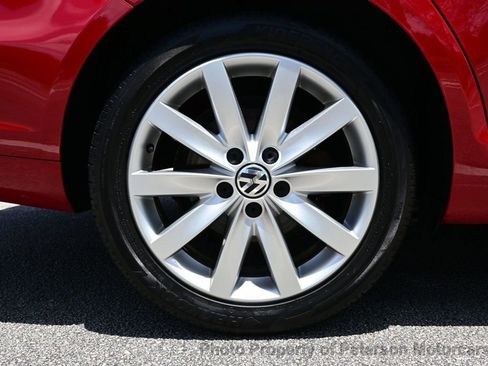 Used 2011 Volkswagen Jetta TDI image 15