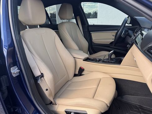 Used 2017 BMW 330i Sedan image 10