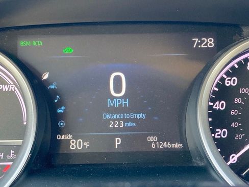 Used 2023 Toyota Camry XLE w/ Cold Weather Package FWD image 15