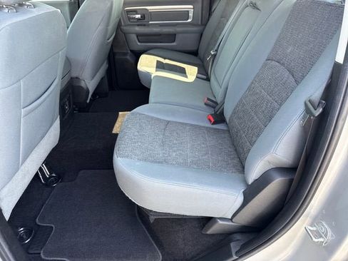 Used 2016 RAM 1500 Big Horn AWD/4WD image 11