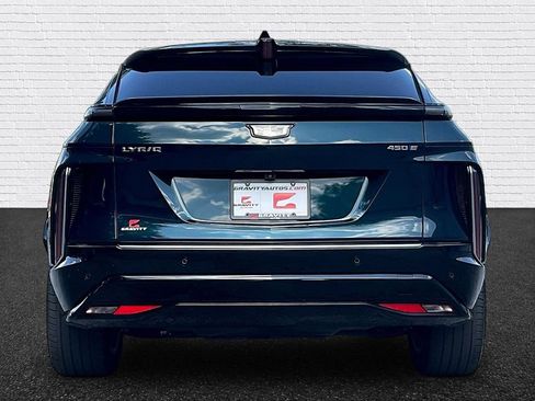 Used 2024 Cadillac Lyriq Tech RWD image 6