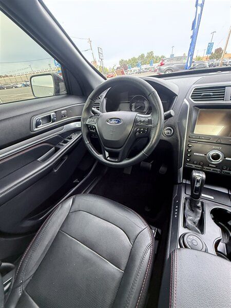Used 2019 Ford Explorer Sport w/ Equipment Group 401A AWD/4WD image 25