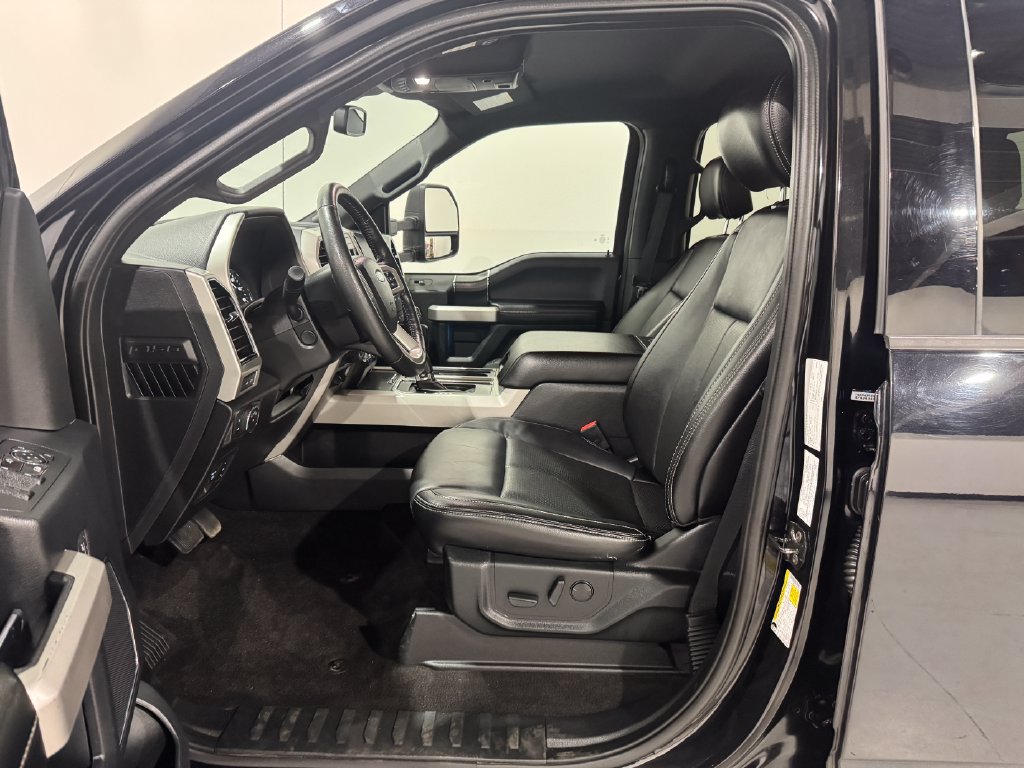 Used 2020 Ford F150 Lariat w/ Equipment Group 502A Luxury AWD/4WD image 14