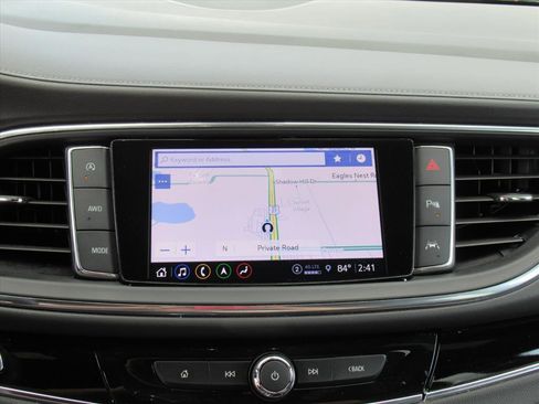 Used 2024 Buick Enclave Avenir w/ Avenir Technology Package image 21