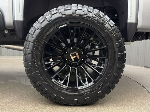 Used 2026 GMC Sierra 3500 Denali Ultimate AWD/4WD image 12