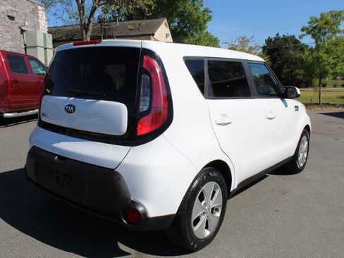 Used 2016 Kia Soul w/ Option Group 020 image 5