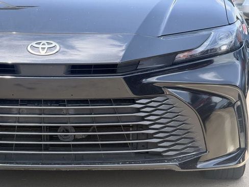 Used 2025 Toyota Camry LE FWD image 9
