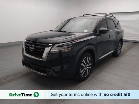 Used 2022 Nissan Pathfinder Platinum w/ Cargo Package FWD image 1