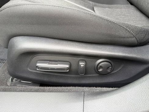 Used 2023 Honda Accord Sport image 12