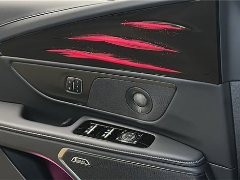 New 2026 Lincoln Nautilus Reserve image 26