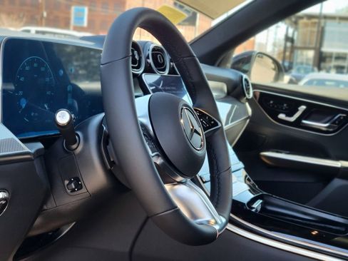 New 2026 Mercedes-Benz GLC 300 4MATIC image 16
