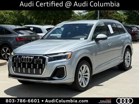 Certified 2025 Audi Q7 2.0T Premium AWD/4WD image 9
