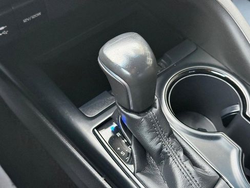 Used 2018 Toyota Camry SE image 26