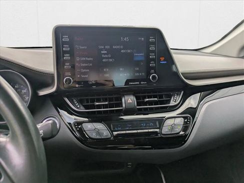 Used 2022 Toyota C-HR Limited image 14