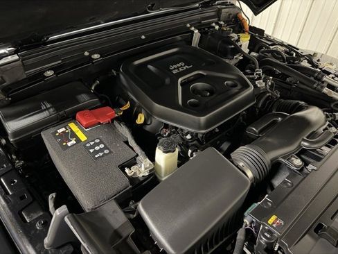 Used 2023 Jeep Wrangler Unlimited Sahara w/ Cold Weather Group image 42