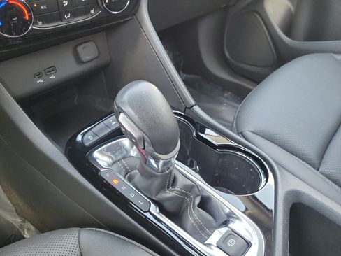 Used 2024 Buick Encore GX Sport Touring w/ Comfort Package FWD image 22