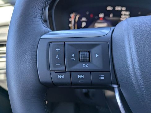 New 2026 INFINITI QX60 Luxe w/ Family Package image 27