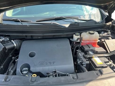 Used 2020 Chevrolet Traverse LS w/ LPO, Floor Liner Package AWD/4WD image 20