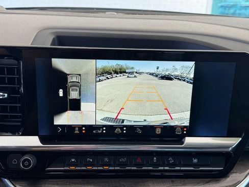 Used 2025 Chevrolet Silverado 1500 LTZ w/ LTZ Premium Package image 34