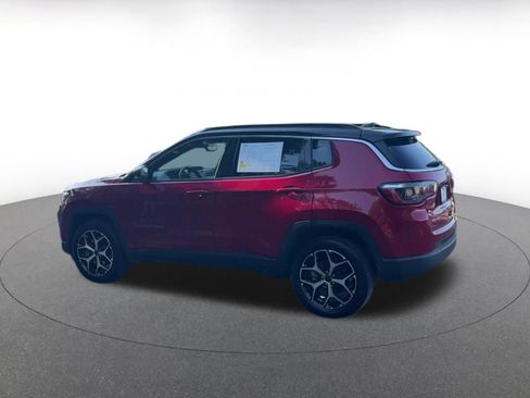 Used 2025 Jeep Compass Limited AWD/4WD image 8