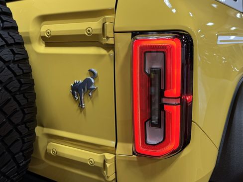 Used 2023 Ford Bronco Heritage Edition image 25