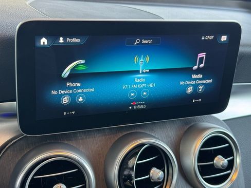 Certified 2022 Mercedes-Benz GLC 300 4MATIC w/ AMG Line image 31