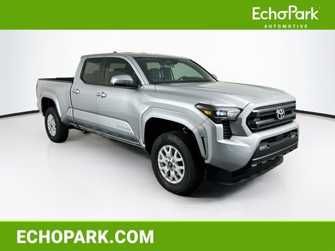 Used 2026 Toyota Tacoma SR5 RWD image 1