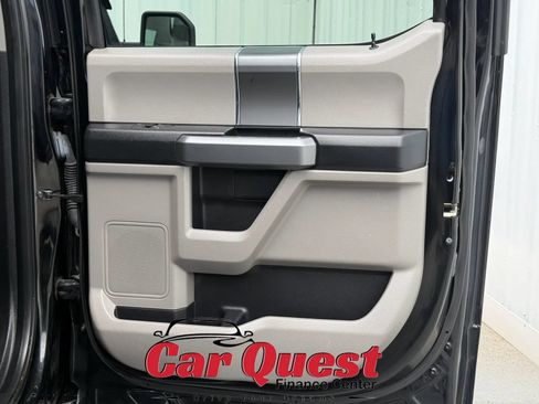Used 2018 Ford F150 XLT w/ Equipment Group 302A Luxury AWD/4WD image 17