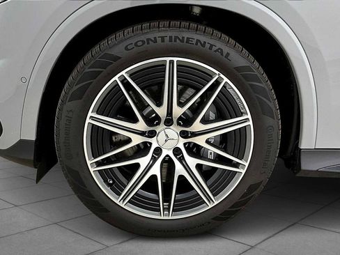 New 2025 Mercedes-Benz GLC 63 AMG S image 11