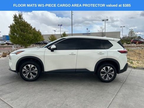 Used 2021 Nissan Rogue SV AWD/4WD image 4