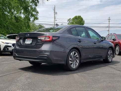 Used 2025 Subaru Legacy Limited image 3