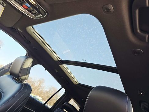 New 2025 Jeep Grand Cherokee L Limited image 9