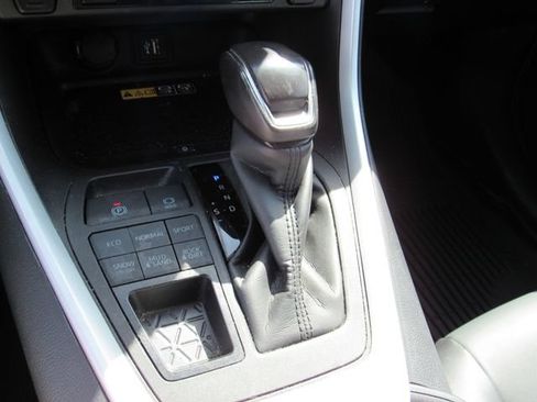 Used 2024 Toyota RAV4 XLE Premium w/ Weather Package AWD/4WD image 28