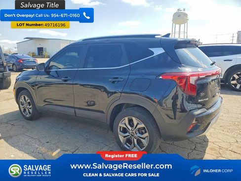 Used 2024 Kia Seltos S AWD/4WD image 3