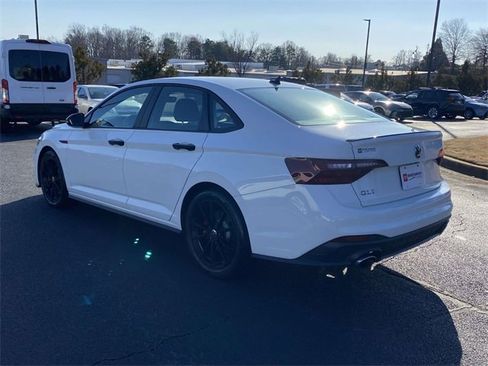 Used 2024 Volkswagen Jetta GLI 40th Anniversary Edition image 4