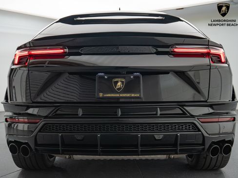 Used 2024 Lamborghini Urus S image 18