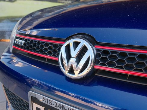 Used 2011 Volkswagen GTI 4-Door FWD image 45