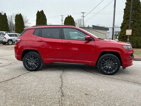 Used 2022 Jeep Compass Limited image 6