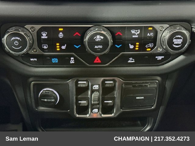 Used 2024 Jeep Wrangler Unlimited Sahara AWD/4WD image 15