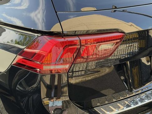 Certified 2022 Volkswagen Tiguan S AWD/4WD image 11