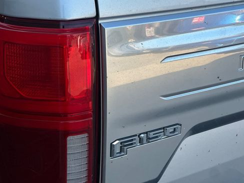 Used 2019 Ford F150 Platinum w/ Equipment Group 701A Luxury image 17