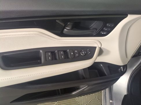 Certified 2025 Honda Odyssey Touring image 15