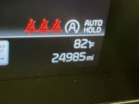 Used 2025 Kia Sportage LX FWD image 18