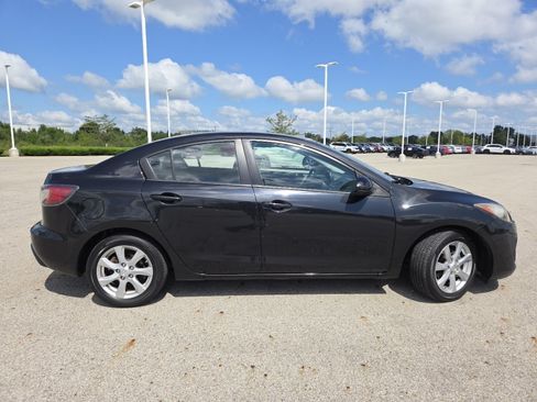 Used 2011 MAZDA MAZDA3 i Touring FWD image 14